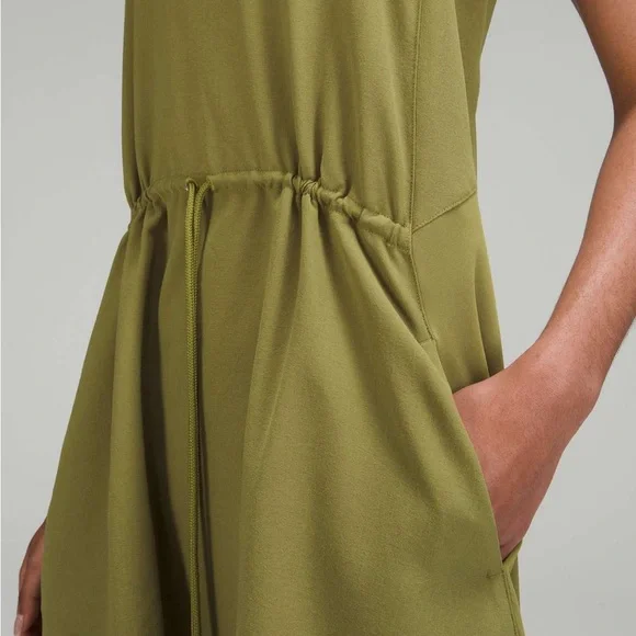 Lululemon Mesh Overlay High-Neck Dress Bronze Green Size 8 GUV - Picture 5 of 13